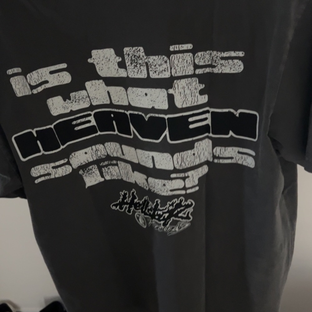 Hellstar Tee